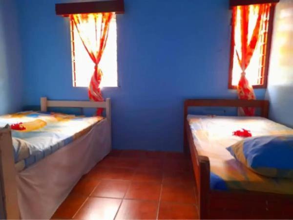 Mana Lagoon Backpackers Extérieur photo