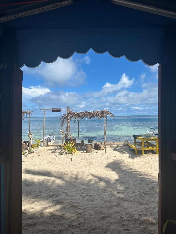 Mana Lagoon Backpackers Extérieur photo